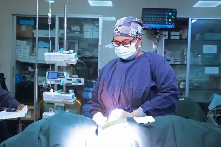 Surgery Room - Professor Dr. Foara Tasmim Professional Gallery